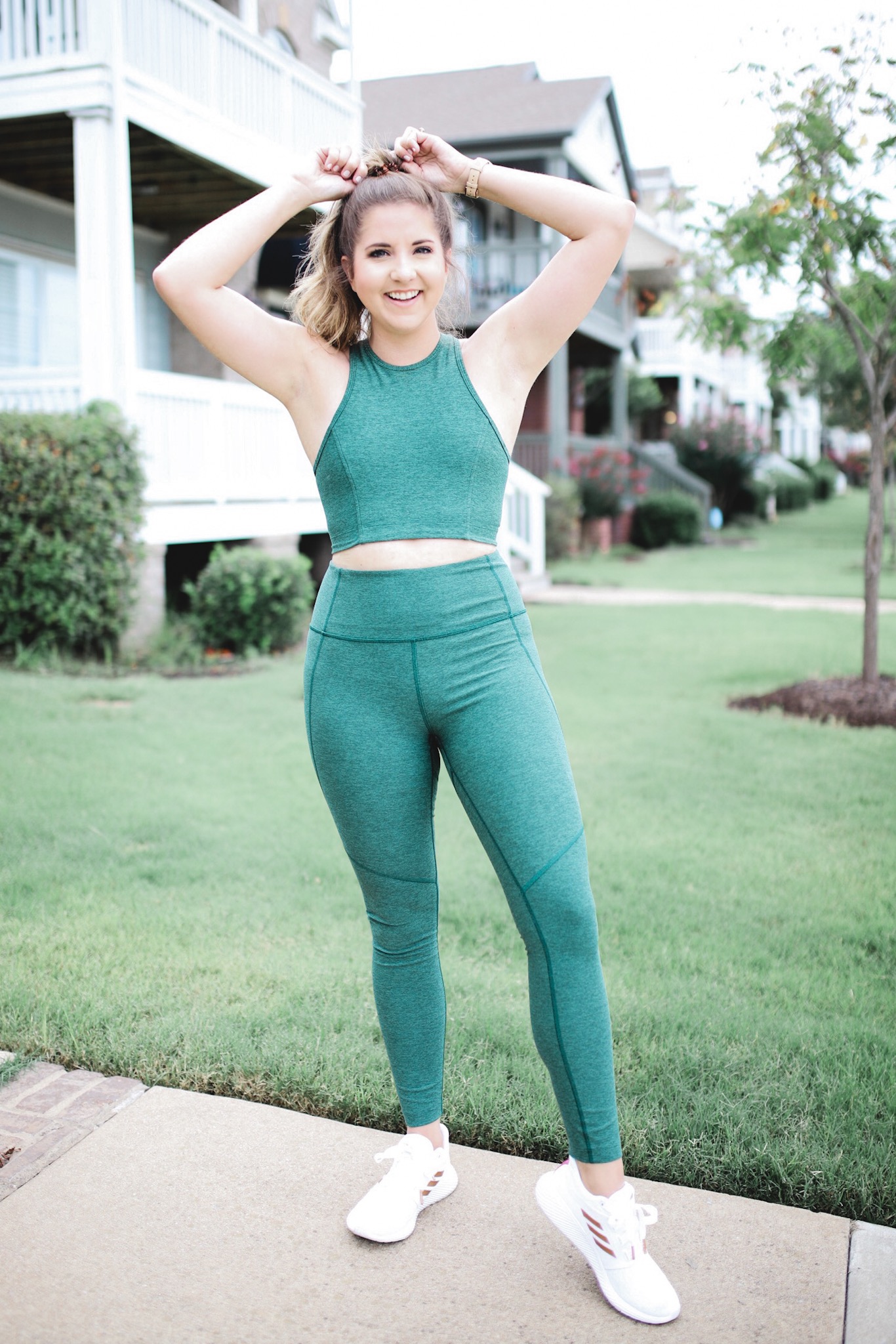 3 Reasons Why Outdoor Voices Leggings Are Worth the Investment - Sunshine  Style